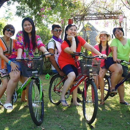 Golden Lake View Boutique Resort Kanchanaburi Luaran gambar