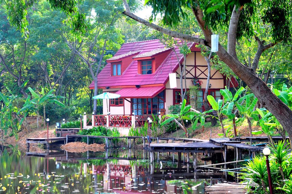 Golden Lake View Boutique Resort Kanchanaburi Luaran gambar