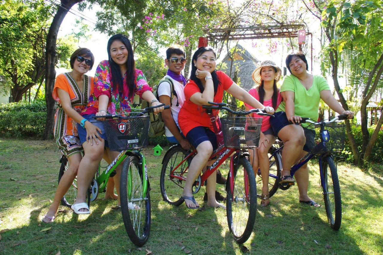 Golden Lake View Boutique Resort Kanchanaburi Luaran gambar